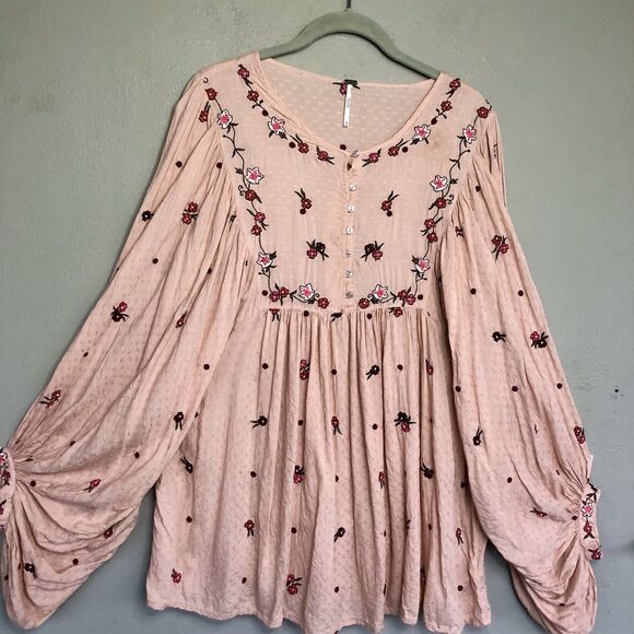 Free People Kiss From A Rose Tunic Top M Coral Embroidered Balloon Sleeve Boho - Picture 8 of 15